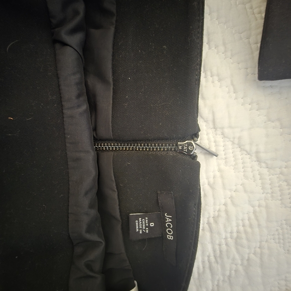 Jacob Classic Black Skirt - Picture 3 of 11